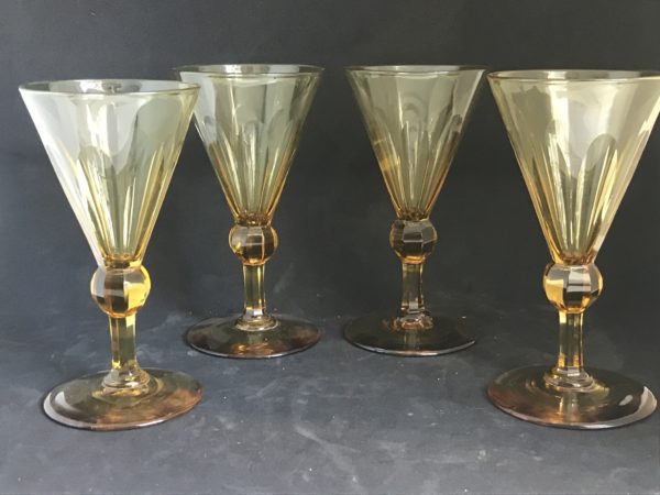 4 verres Topaze ART DECO CRISTAL VAL SAINT LAMBERT