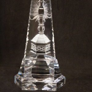 sculpture prisme cadeau communion cristal clair taillé Val Saint Lambert - Signé