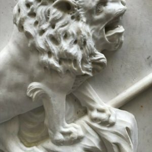 Sculpture en marbre blanc