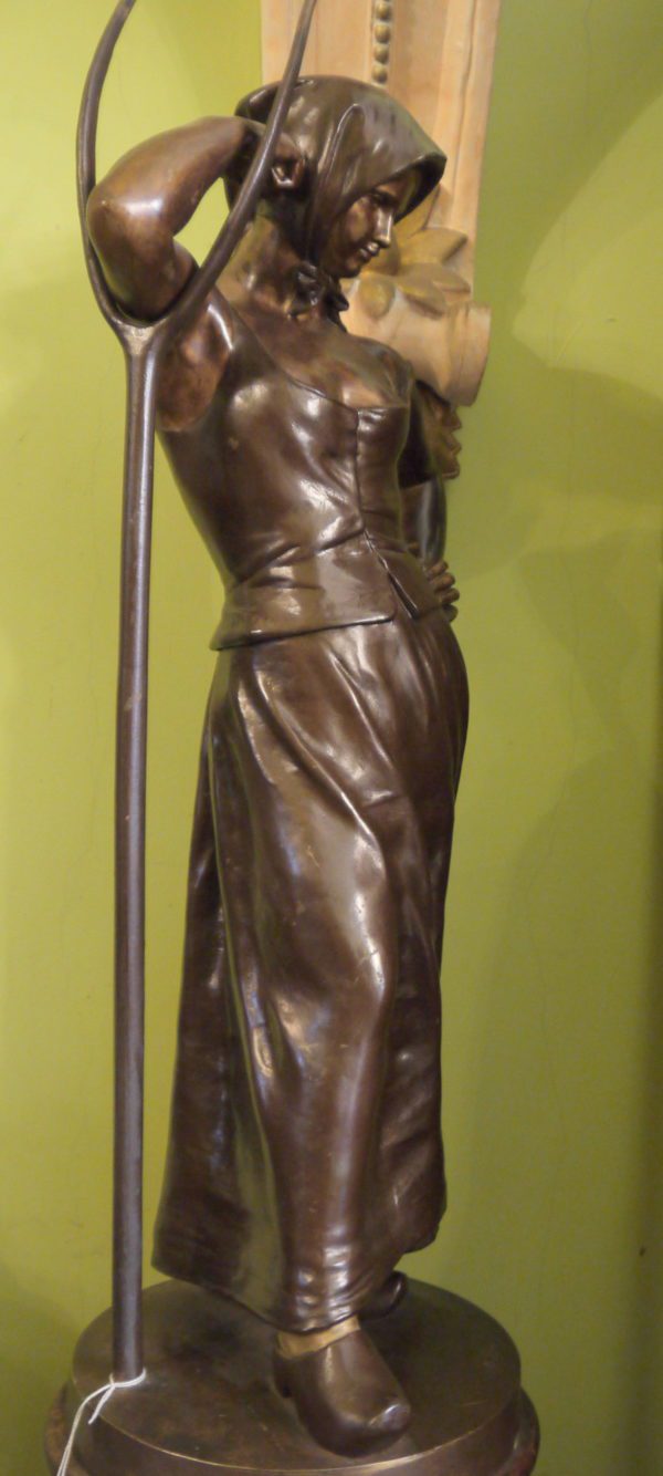 ALFRED BOUCHER Sculpture Bronze La Faneuse