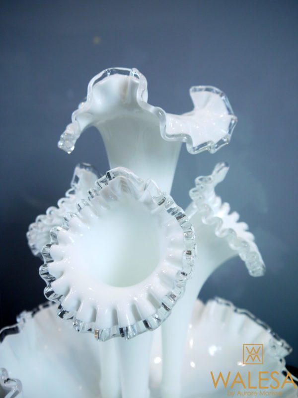 Bouquetière en Opaline Fenton – Image 3
