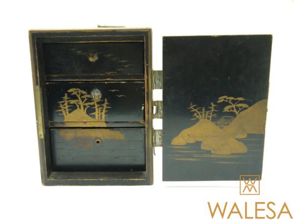 Petit cabinet Kodansu laque Japon – Image 3