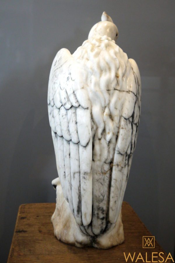 Sculpture condor en marbre signée – Image 4