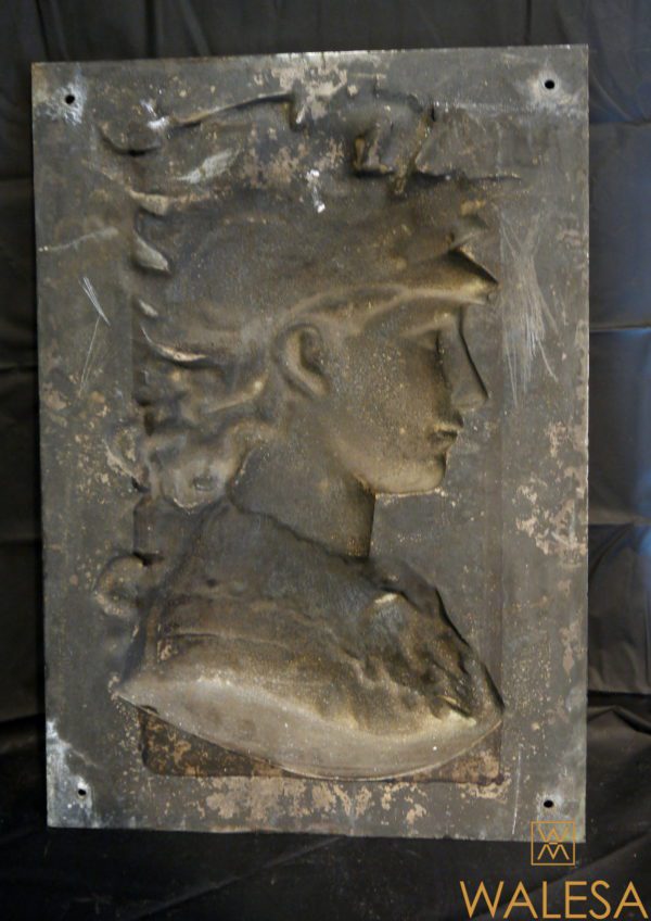 Paire de panneaux  figurant Minerve et un profil à l'antique – Image 14
