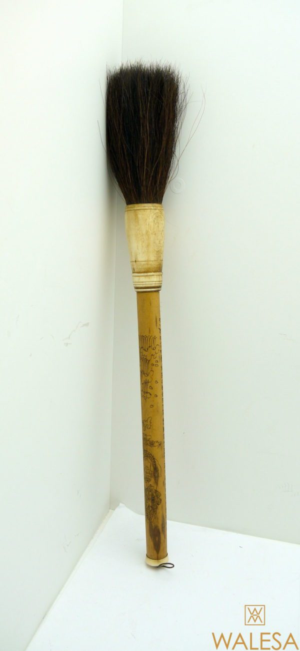 Pinceau de calligraphie en bois et os – Image 2