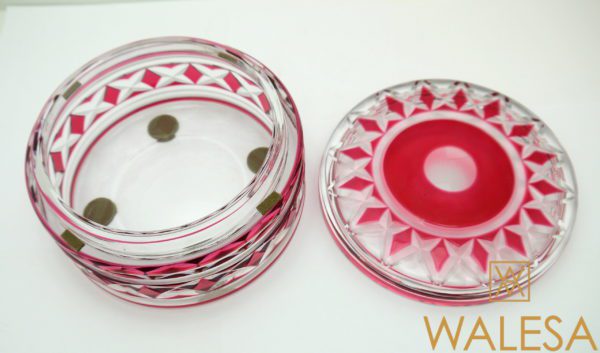 Grande bonbonnière cristal doublé rose et taillé Val Saint Lambert – Image 4
