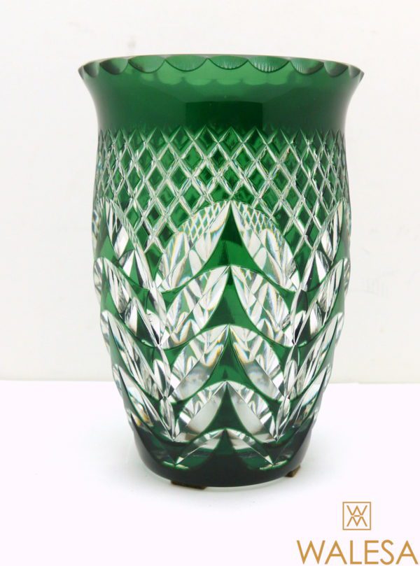 Vase cristal clair doublé vert et taillé Val Saint Lambert – Image 2