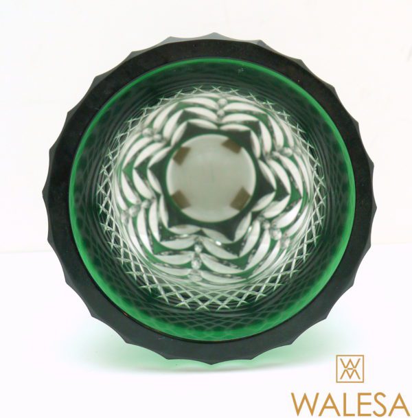 Vase cristal clair doublé vert et taillé Val Saint Lambert – Image 3