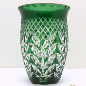 Vase cristal clair doublé vert et taillé Val Saint Lambert