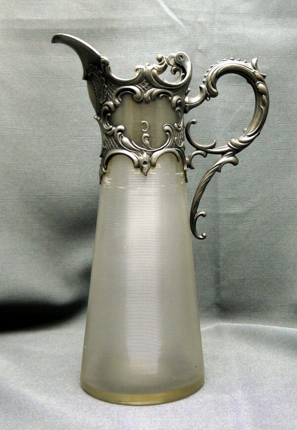 Aiguière cristal et étain argenté Louis XV – Image 2