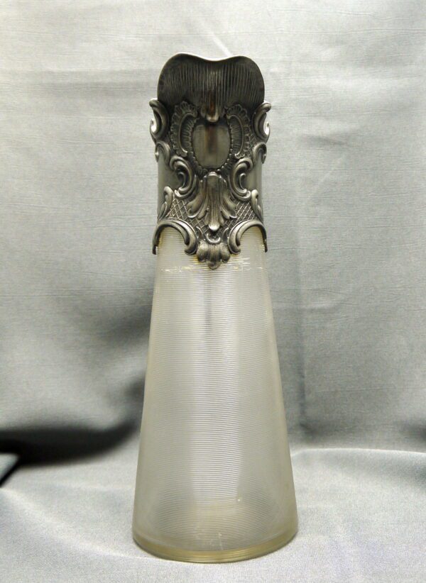 Aiguière cristal et étain argenté Louis XV – Image 3