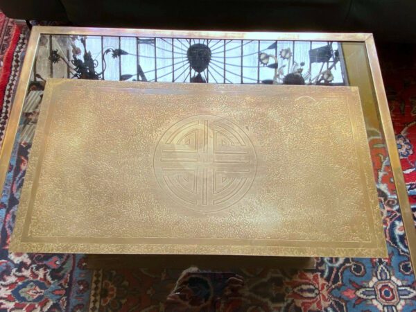 Table de salon à motif chinois