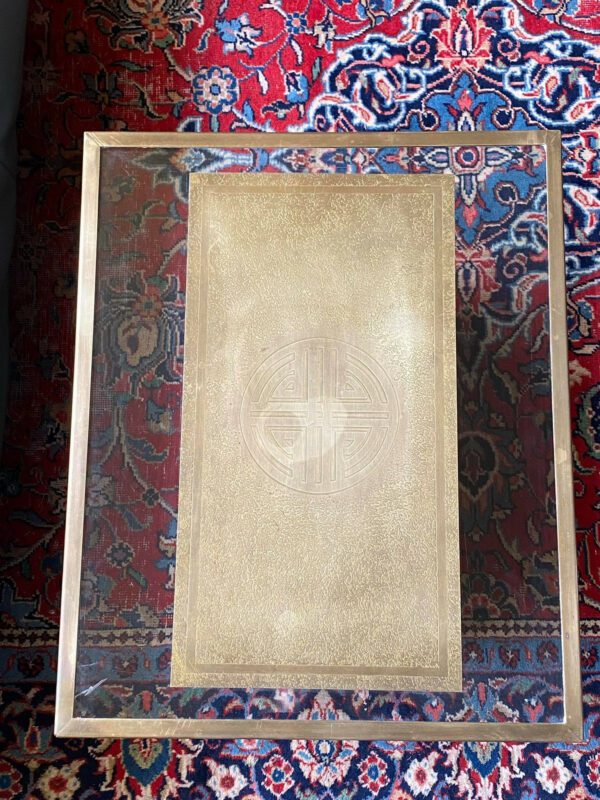 Table de salon à motif chinois