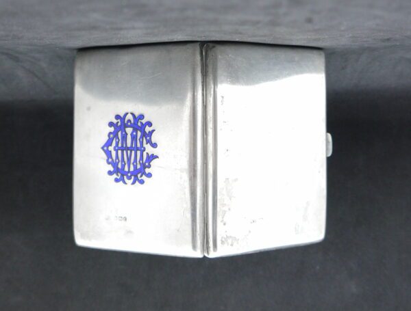 Porte cartes de visite en argent et émaux champlevés Angleterre – Image 3