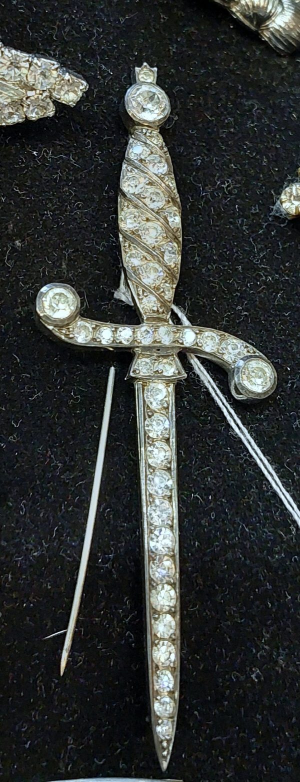 Broches - différents modèles – Image 2