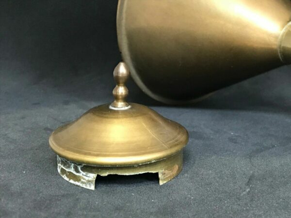 Lampe à huile sur pied en laiton – Image 10