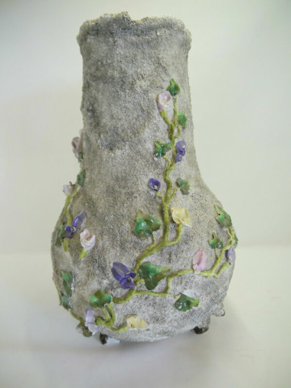 Paire de vases tripodes Porcelaine Sitzendorf – Image 7
