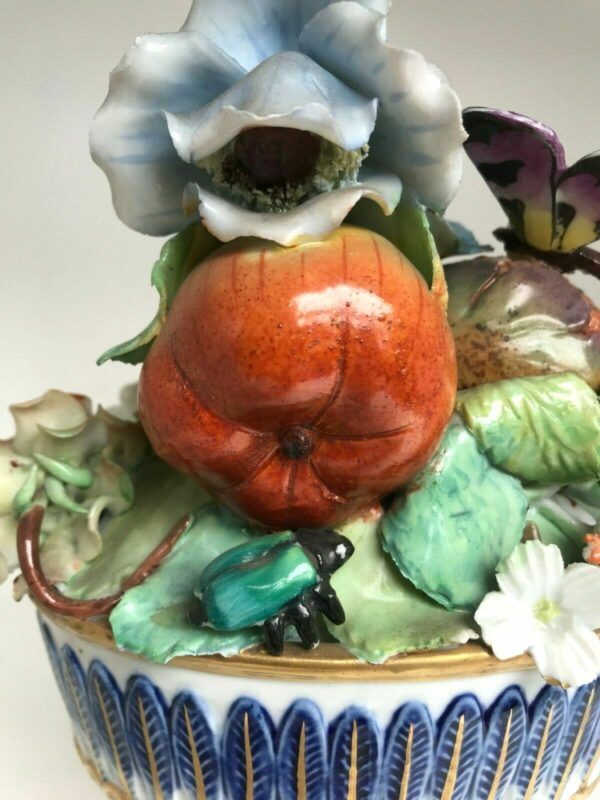 Vase en porcelaine Capodimonte – Image 3