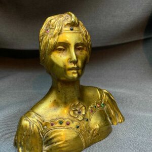 Bronze "jeune femme en buste" Henri FUGERE