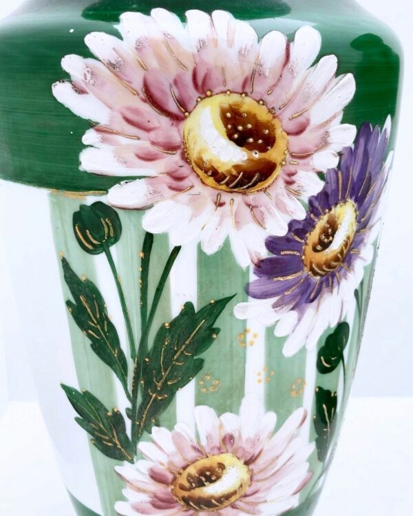 Paire de vases en opaline liégeoise vers 1900 – Image 3