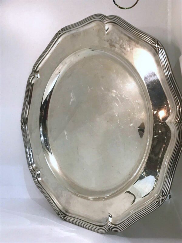 Plat en métal argenté Style Louis XVI – Image 2