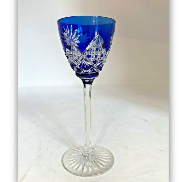 Verre taillé Cristal Val saint Lambert doublé bleu