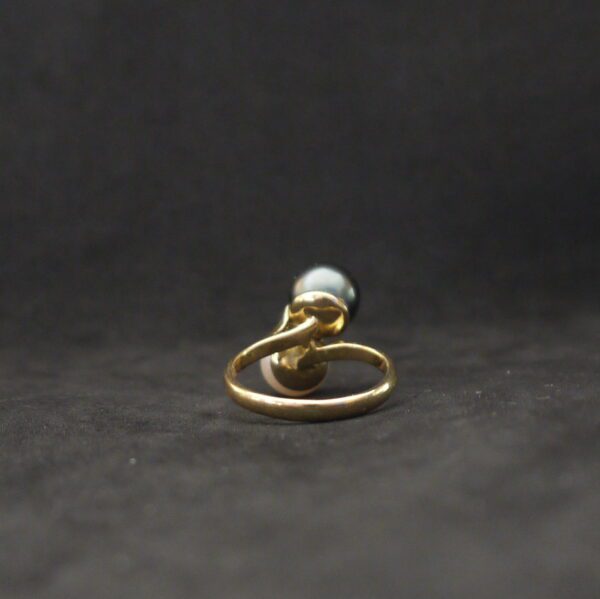 Bague Toi et Moi or jaune et perles grise et blanche – Image 4