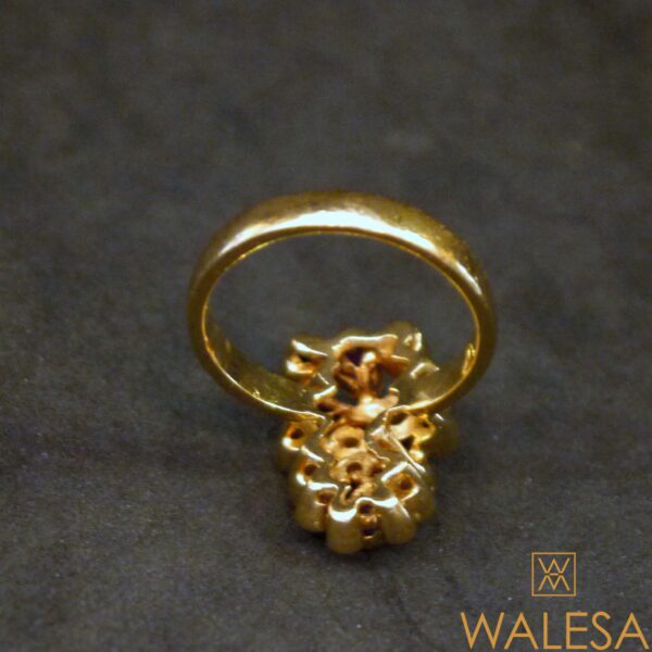 Bague or jaune rubis et diamants – Image 4