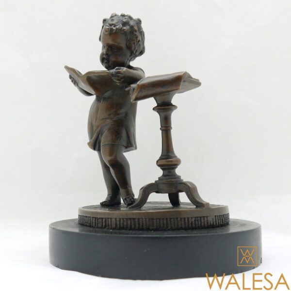 Bronze enfant lisant – Image 3