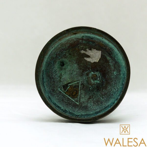 Bronze Aphrodite sortant du bain – Image 7