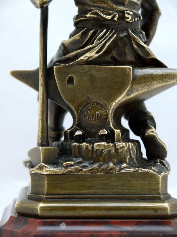 LE BOURG Charles Auguste Bronze titré Le Travail – Image 6