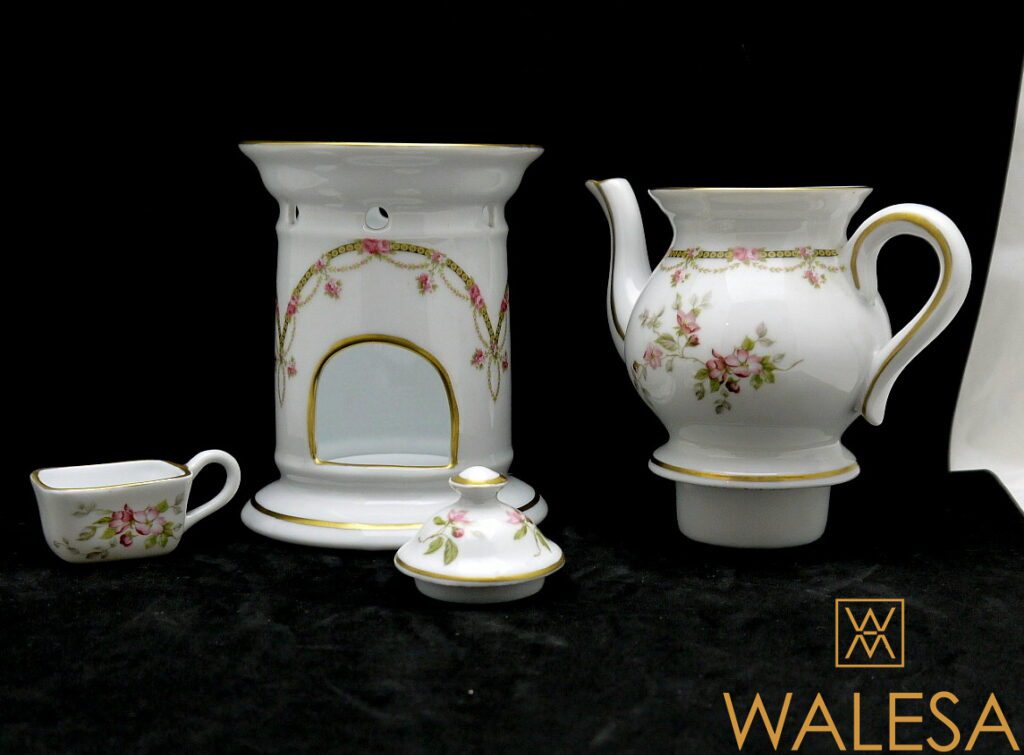 Porcelaine de Limoges tisanière Antiquités Maison Walesa