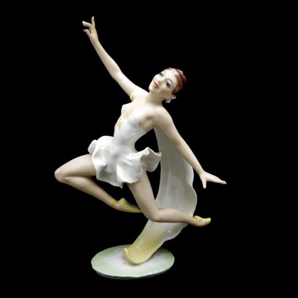 Ballerine en porcelaine polychrome Hutschenreuther