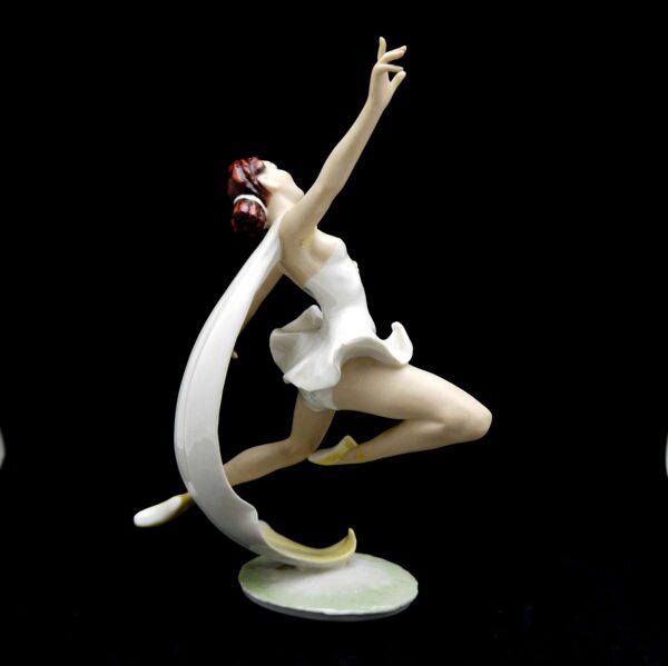 Ballerine en porcelaine polychrome Hutschenreuther – Image 3
