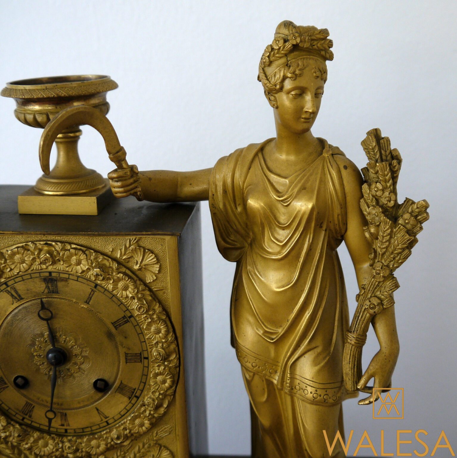 Pendule Empire Bronze doré "Cérès"