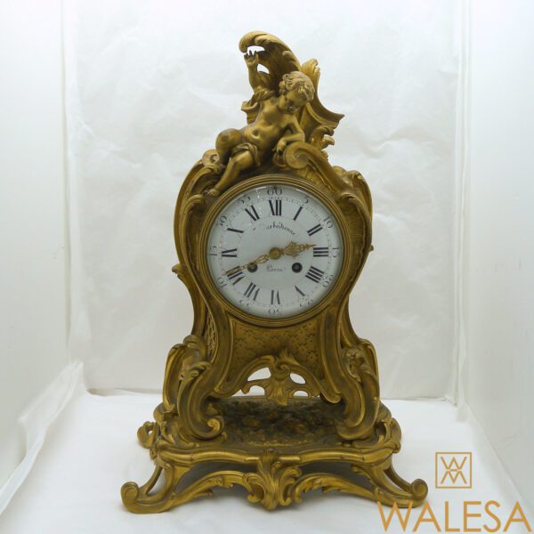 Pendule en bronze doré de style Louis XV Barbedienne – Image 3