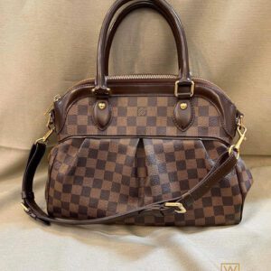 Louis VUITTON sac à main modèle Trévi