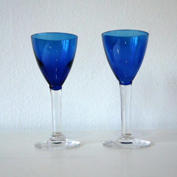 2 verres à liqueur