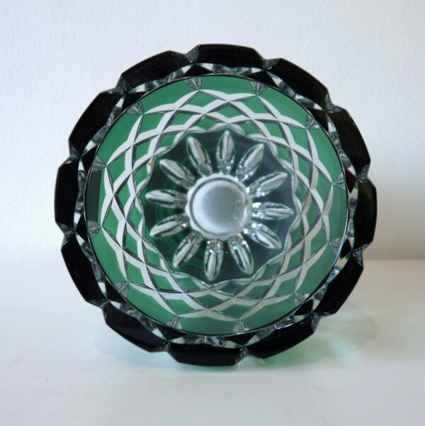 Vase Cristal doublé vert et signé Val Saint Lambert – Image 2