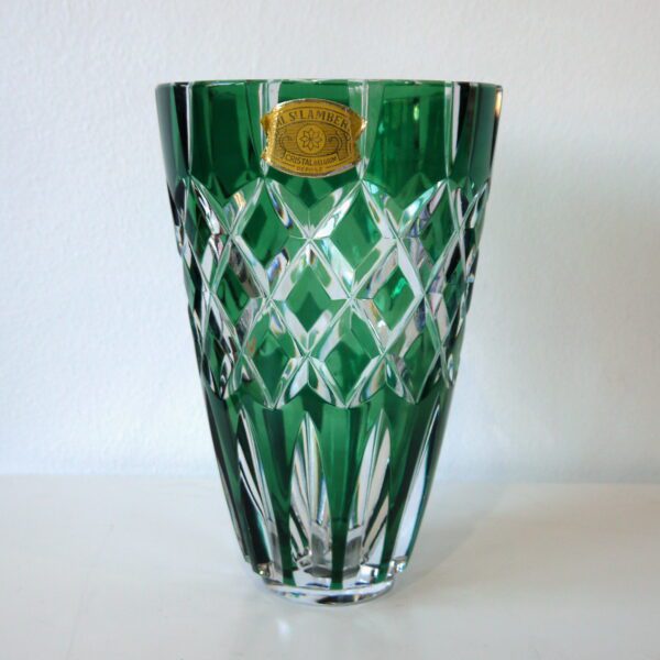 Vase Cristal doublé vert et signé Val Saint Lambert