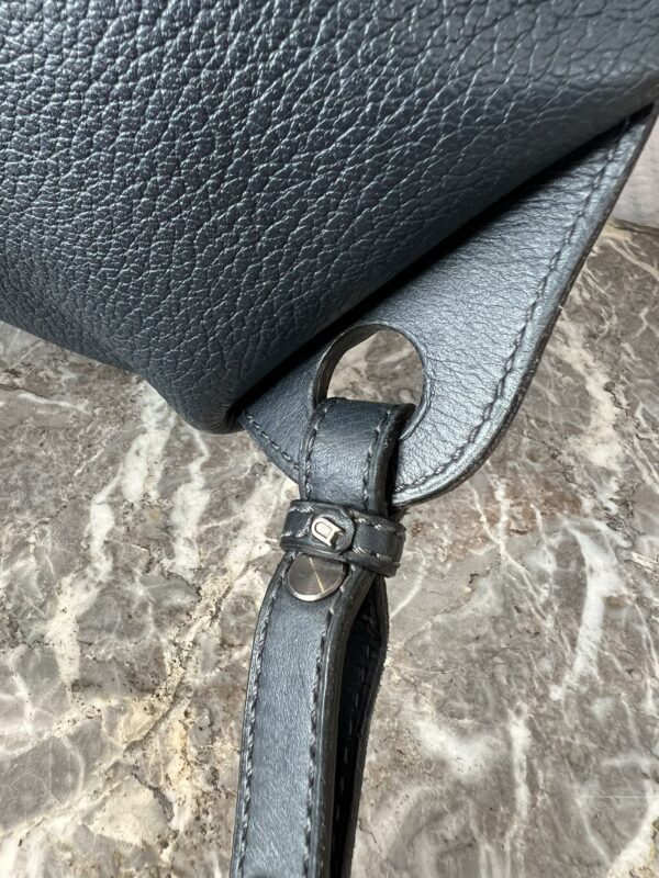 Delvaux sac porté épaule ou en sac à dos – Image 4