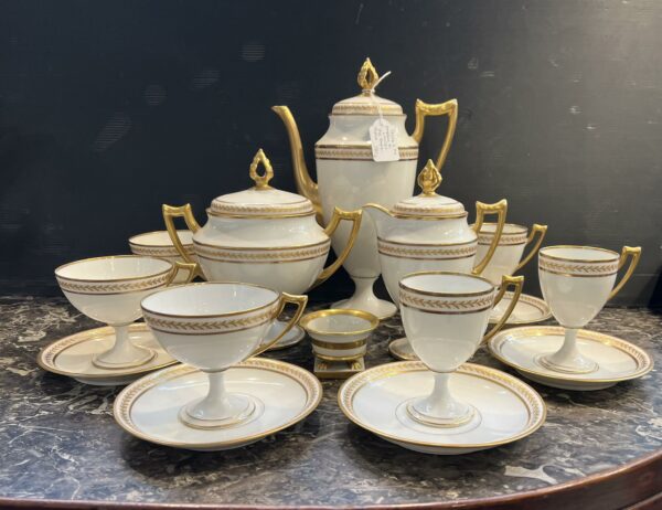Service à thé de style Empire - porcelaine de Limoges