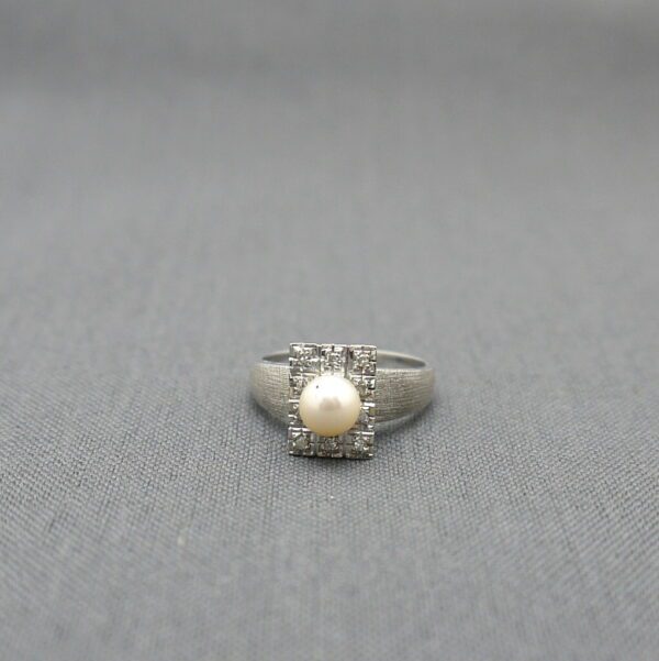 Bague or blanc perle et diamants – Image 5