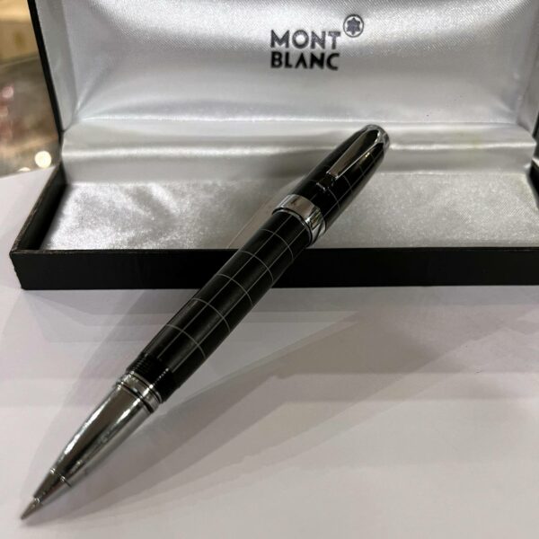 stylo-bille MONTBLANC modèle BOHÈME