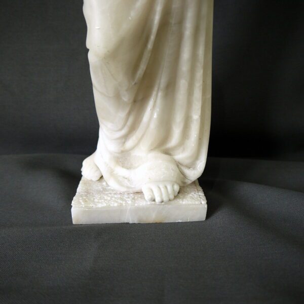 Sculpture marbre et albâtre jeune femme à la cruche – Image 7
