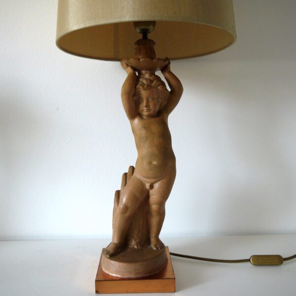 Lampe de table chérubin en terre cuite – Image 3