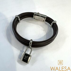 Louis Vuitton, double bracelet en cuir marron