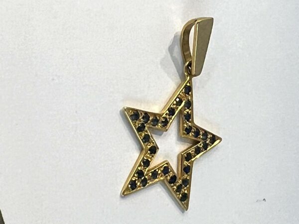 Pendentif en or jaune et saphirs – Image 6