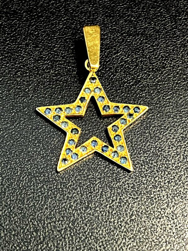 Pendentif en or jaune et saphirs – Image 2