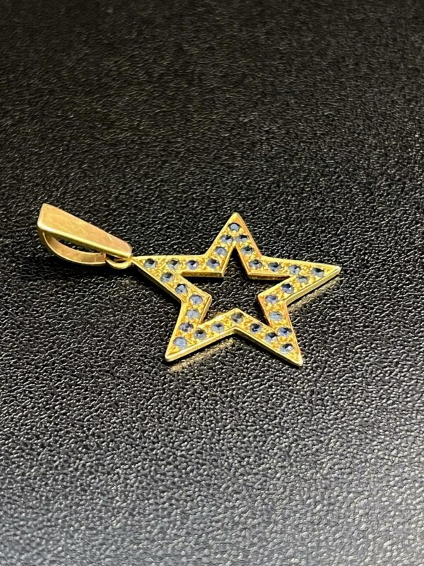 Pendentif en or jaune et saphirs – Image 3